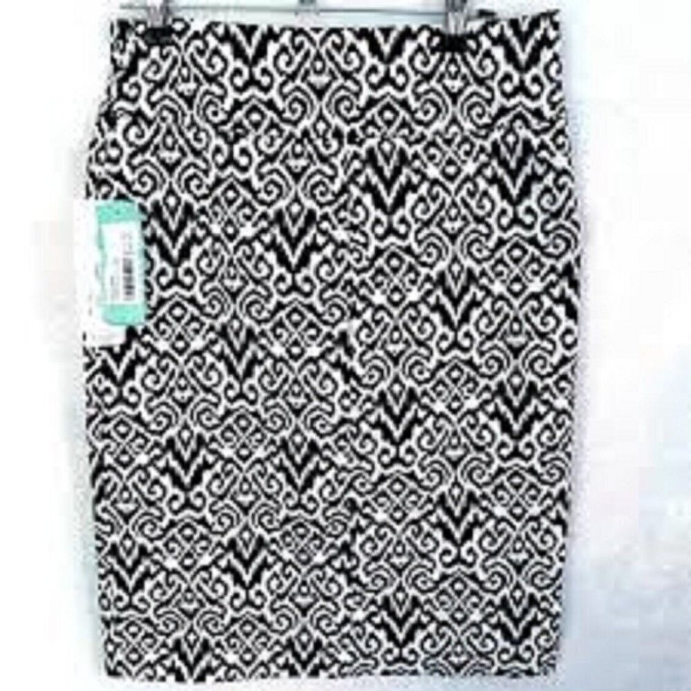Margaret M Selma Piping Pencil Skirt Women's size L White & Black Stretchy NWT's